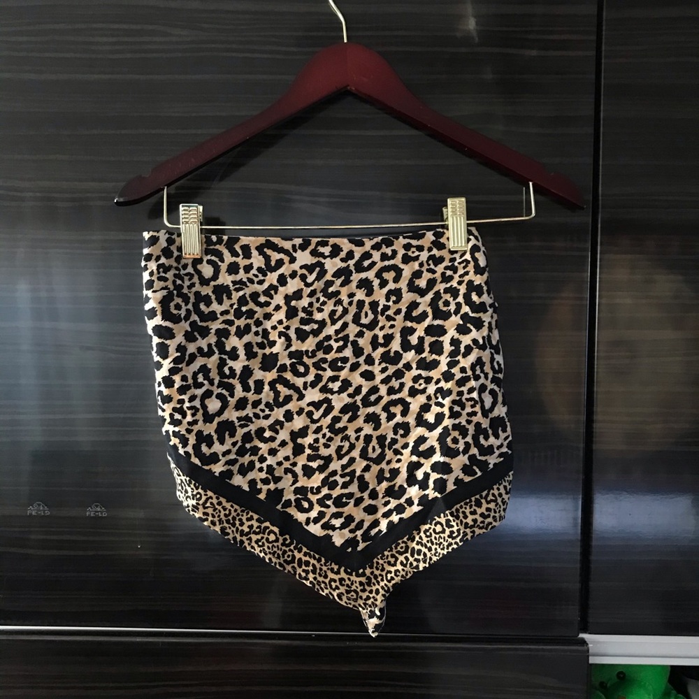Tie Up Cheetah Crop Top